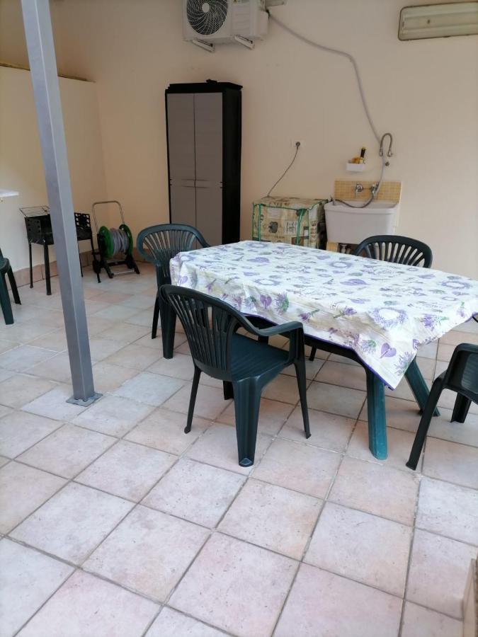 Cristina House Apartment Avola Exterior photo
